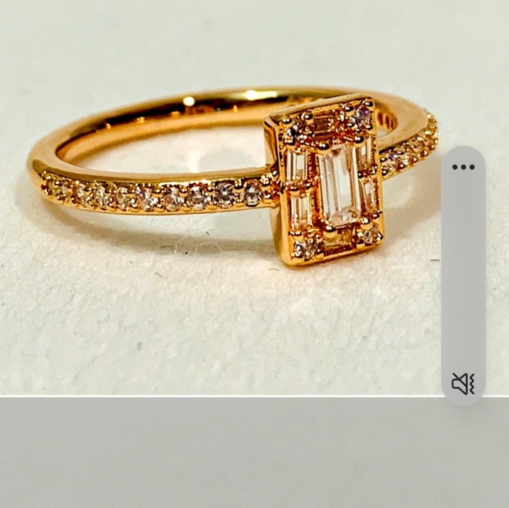 Pandora Gold luminous pave gorgeous ring boxed bagged size five